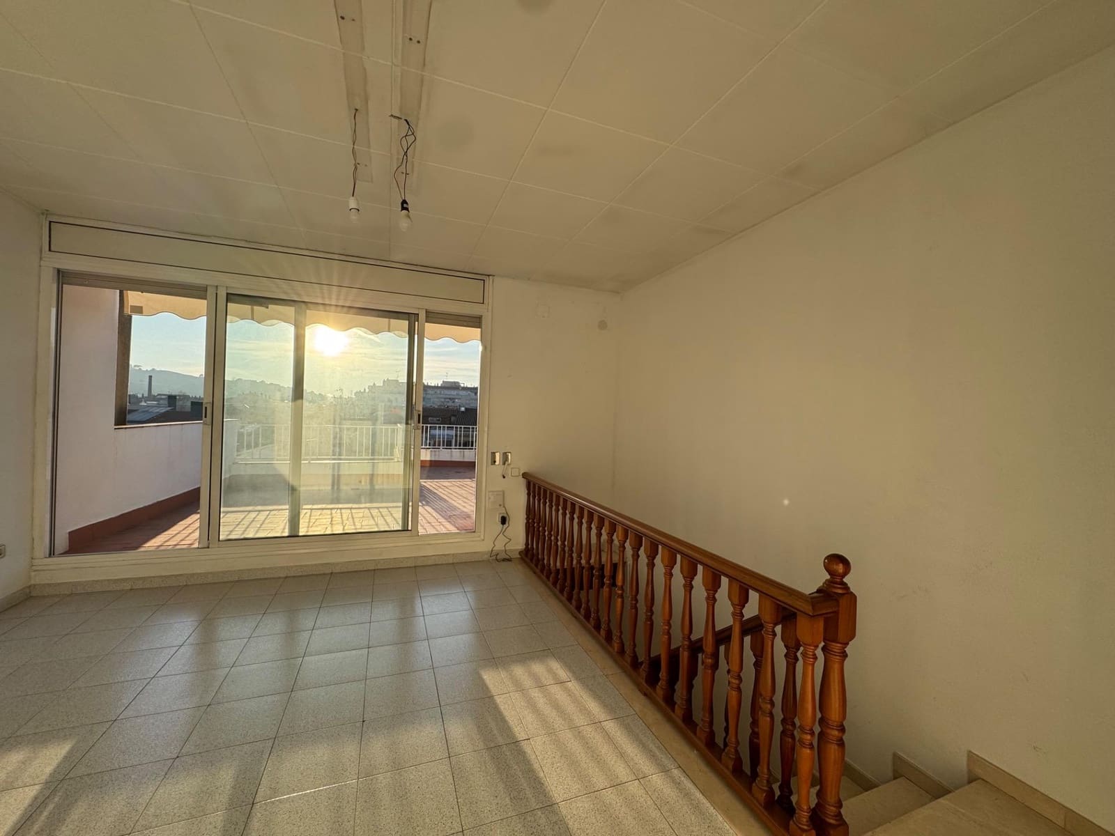 4 soverom Hus til salgs i Terrassa med garasje - € 398 000 (Ref: 9248180)