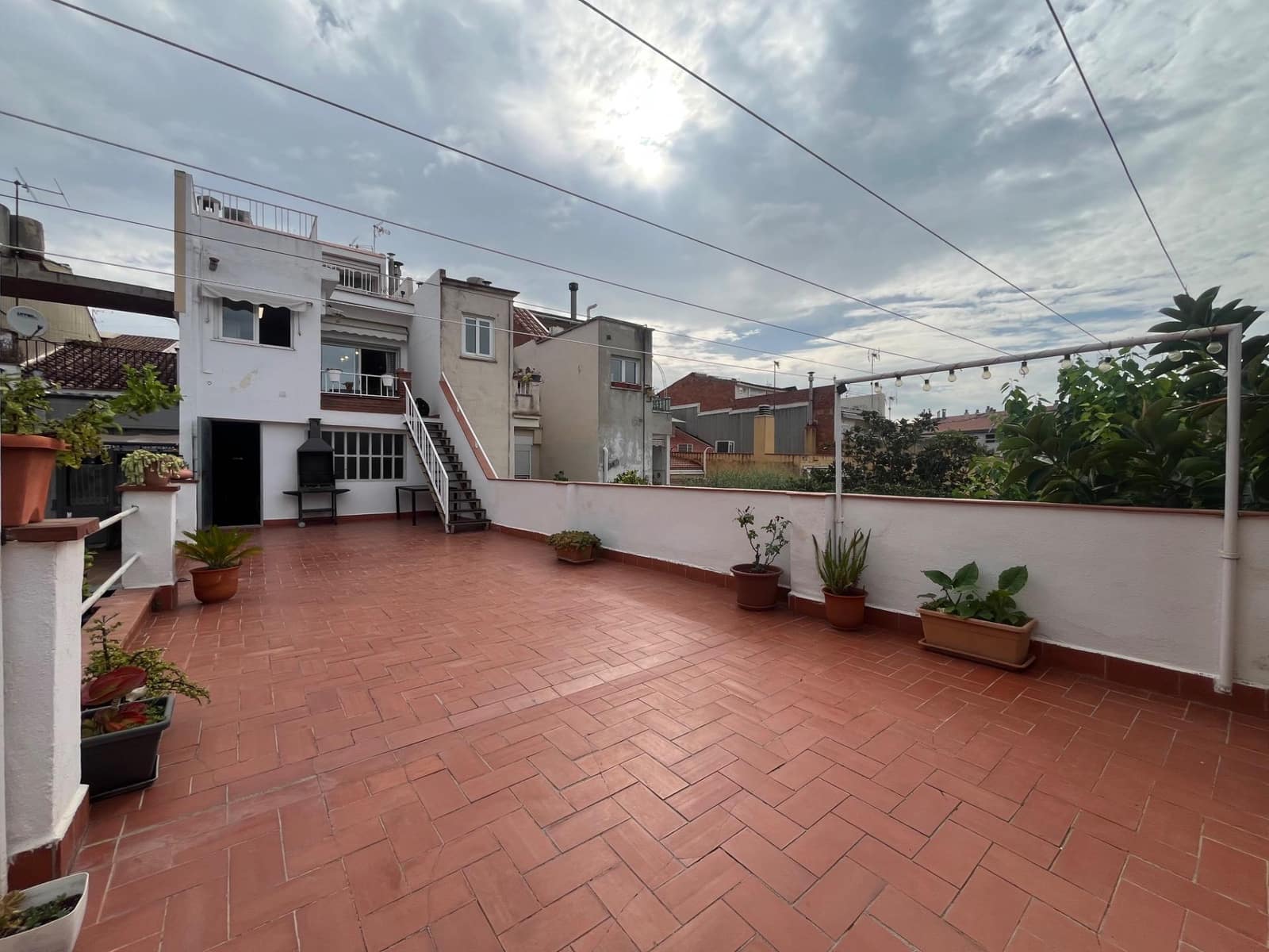 4 soverom Hus til salgs i Terrassa med garasje - € 398 000 (Ref: 9248180)