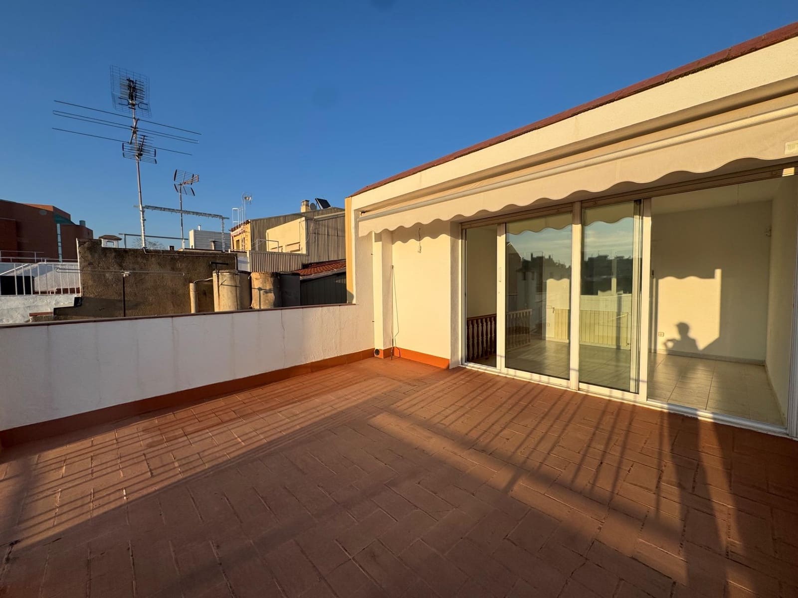 4 soverom Hus til salgs i Terrassa med garasje - € 398 000 (Ref: 9248180)