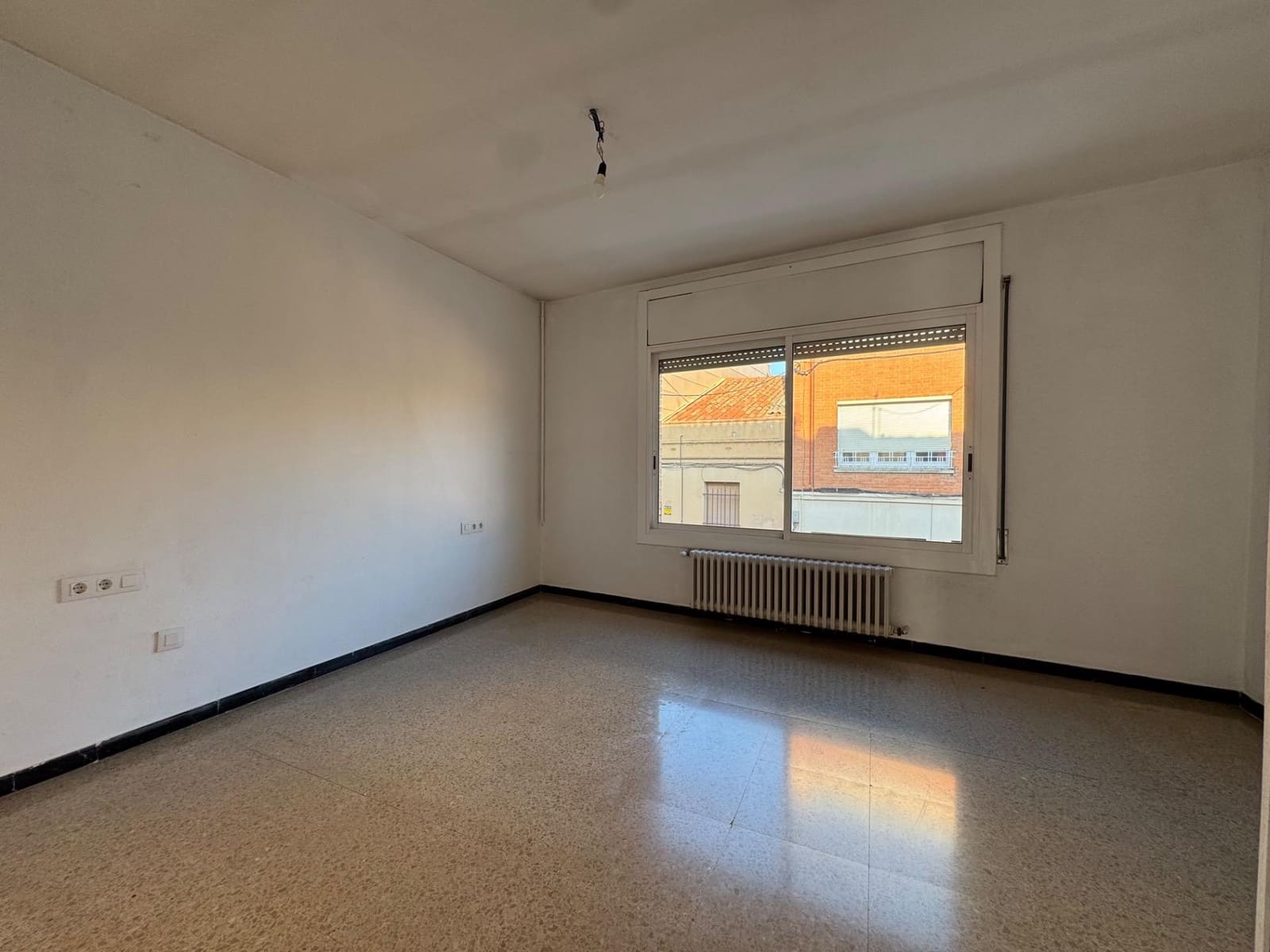 4 soverom Hus til salgs i Terrassa med garasje - € 398 000 (Ref: 9248180)