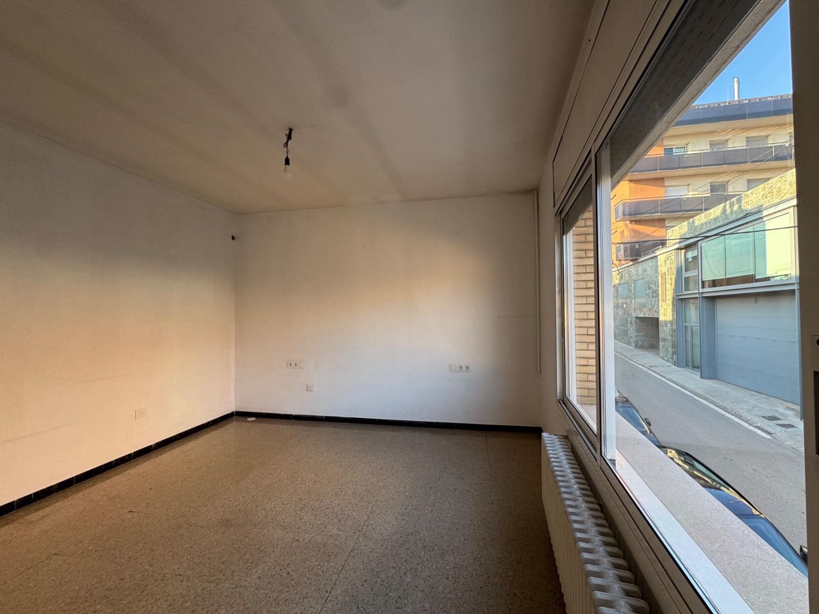 4 soverom Hus til salgs i Terrassa med garasje - € 398 000 (Ref: 9248180)