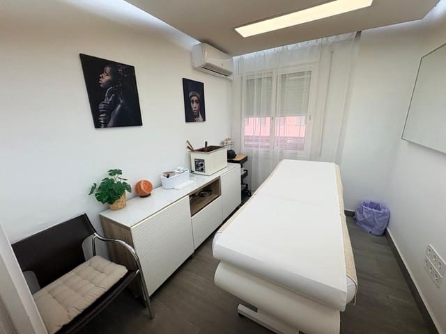 4 bedroom Flat for sale in Igualada - € 239,000 (Ref: 9252457)