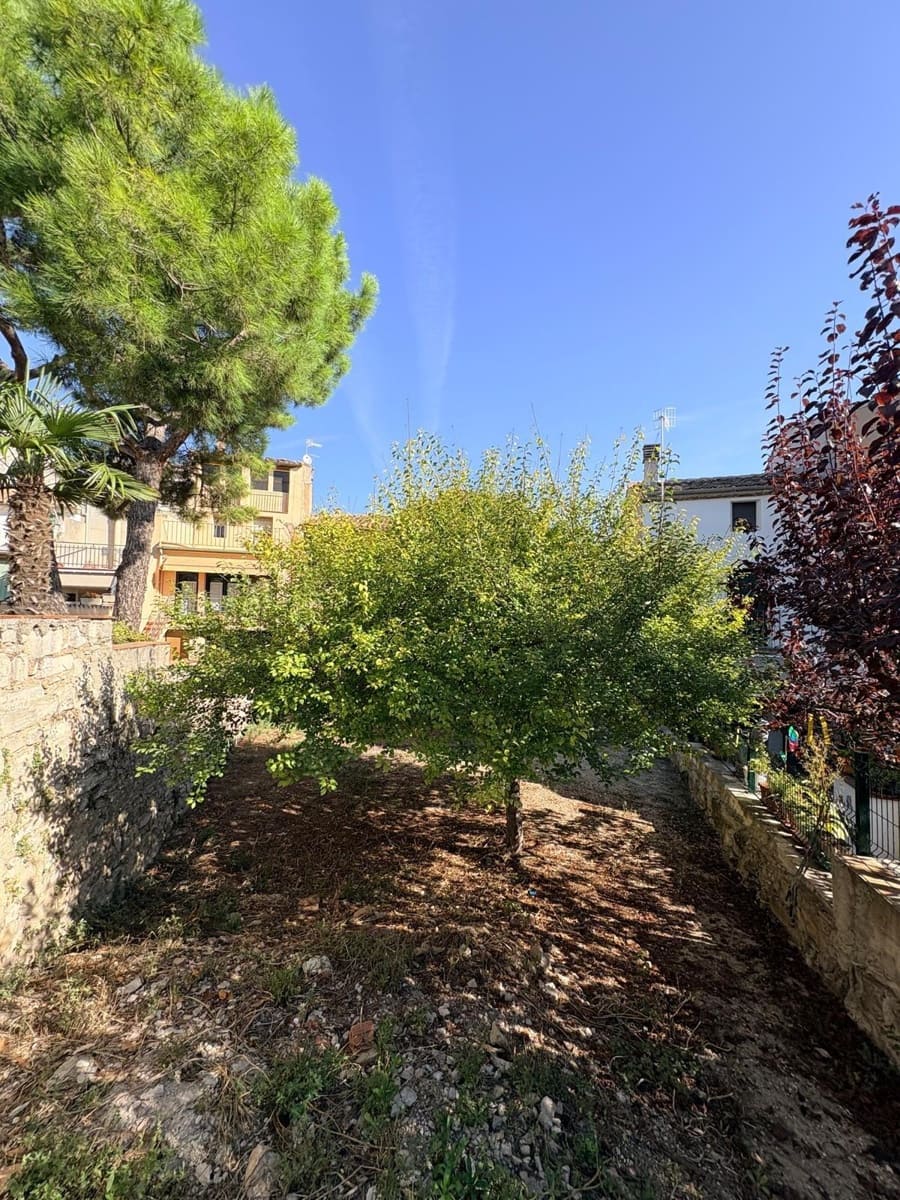 Dom na sprzedaż w Santa Coloma de Queralt z garażem - 105 000 € (Ref: 9264508)