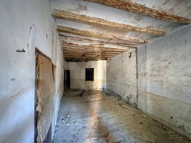 Casa em Banda para venda em Santa Coloma de Queralt com garagem - 105 000 € (Ref: 9264508)