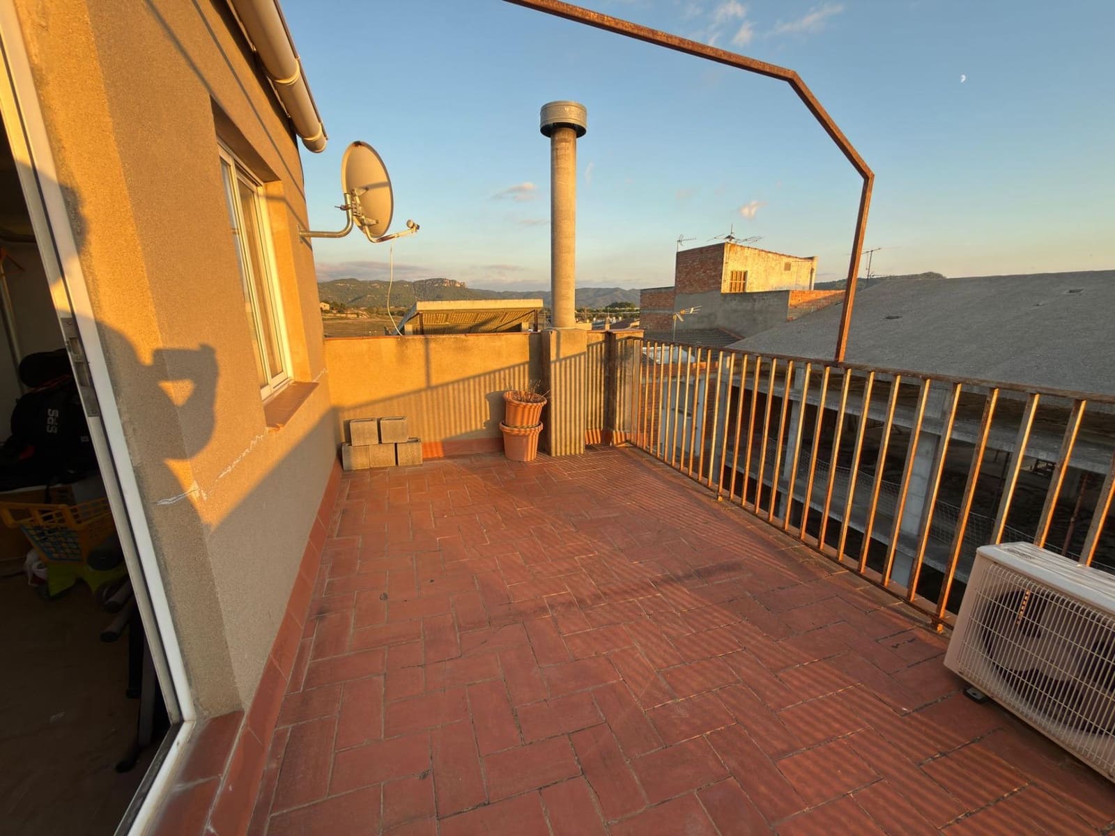 2 bedroom Flat for sale in Odena with garage - € 220,000 (Ref: 9276330)