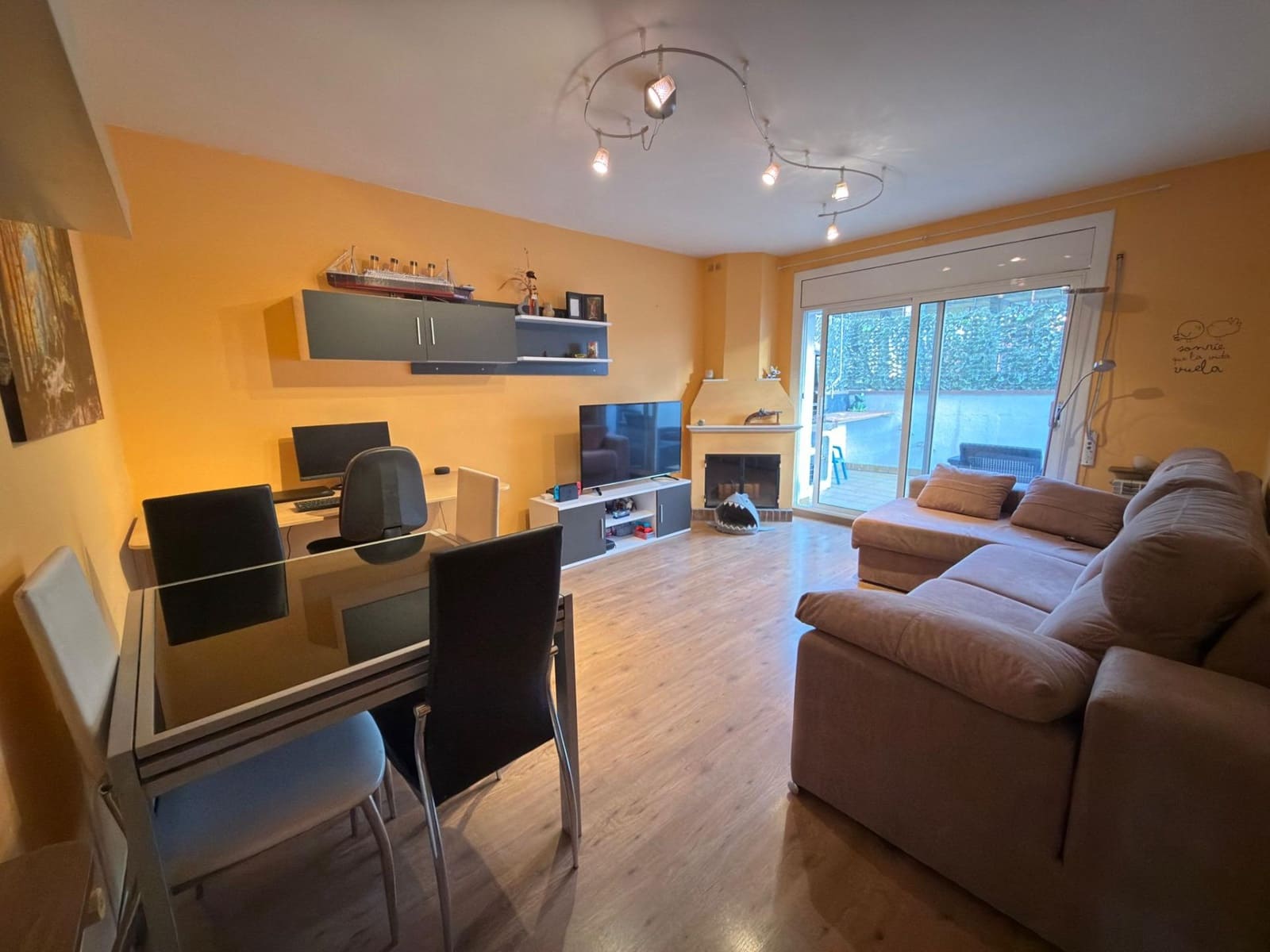 2 bedroom Flat for sale in Odena with garage - € 220,000 (Ref: 9276330)