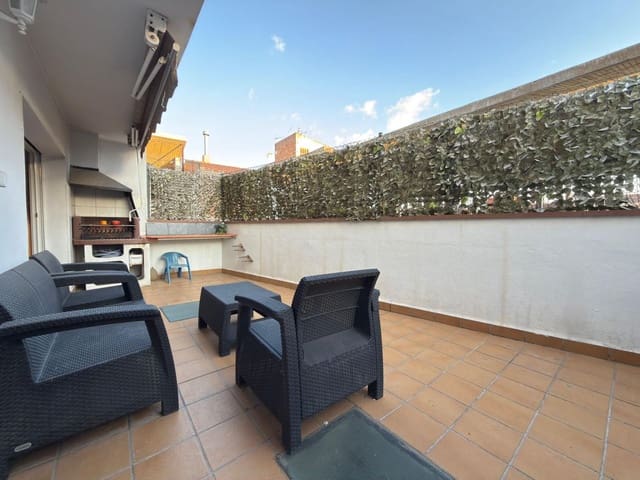 2 soverom Leilighet til salgs i Odena med garasje - € 220 000 (Ref: 9276330)