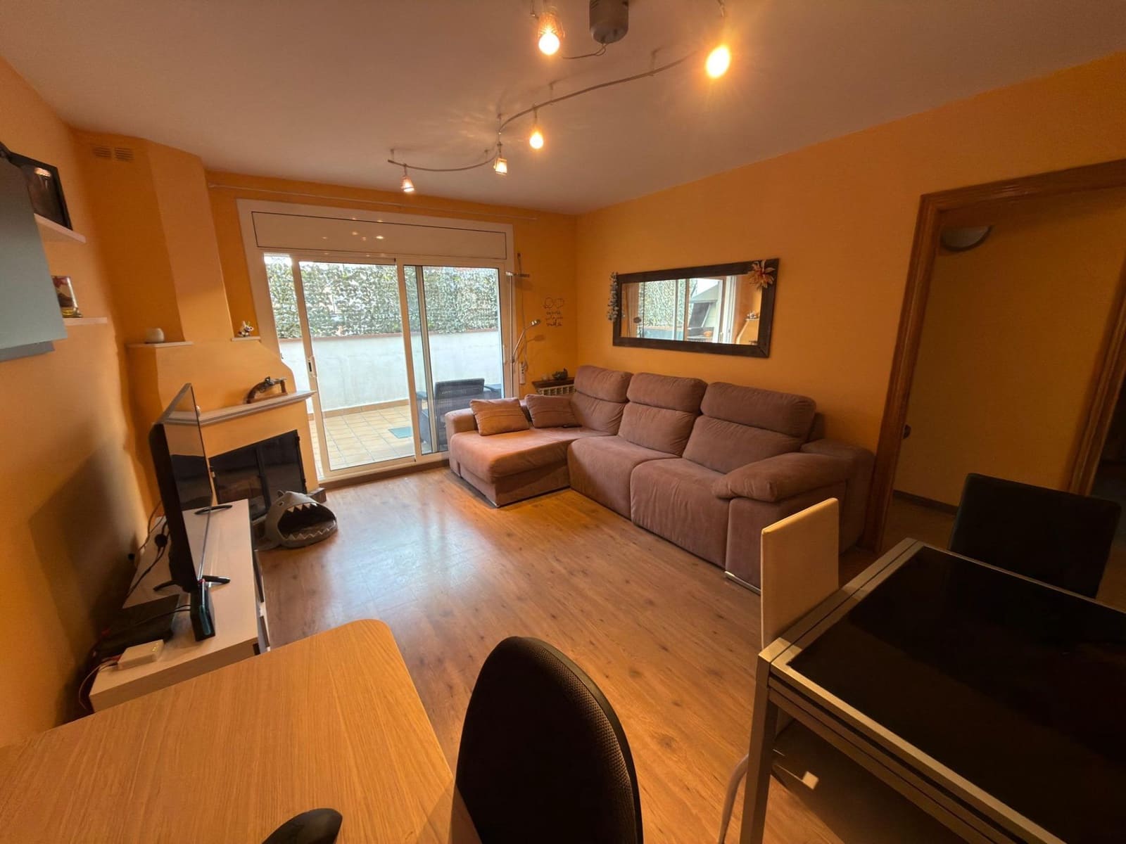 2 bedroom Flat for sale in Odena with garage - € 220,000 (Ref: 9276330)