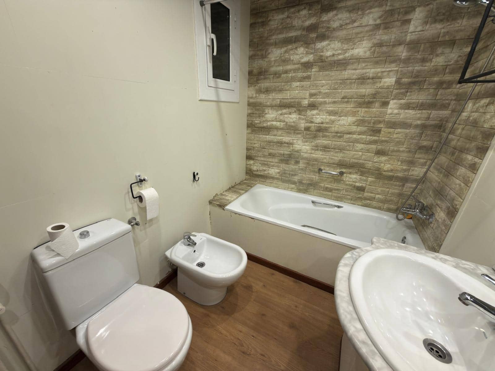 2 bedroom Flat for sale in Odena with garage - € 220,000 (Ref: 9276330)