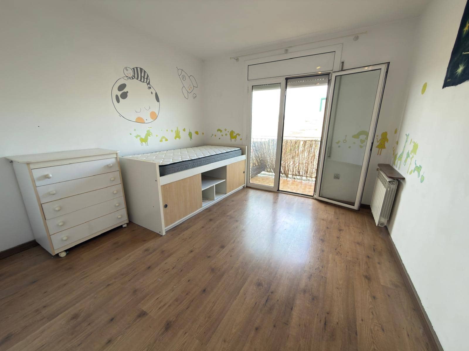 2 slaapkamer Flat te koop in Odena met garage - € 220.000 (Ref: 9276330)