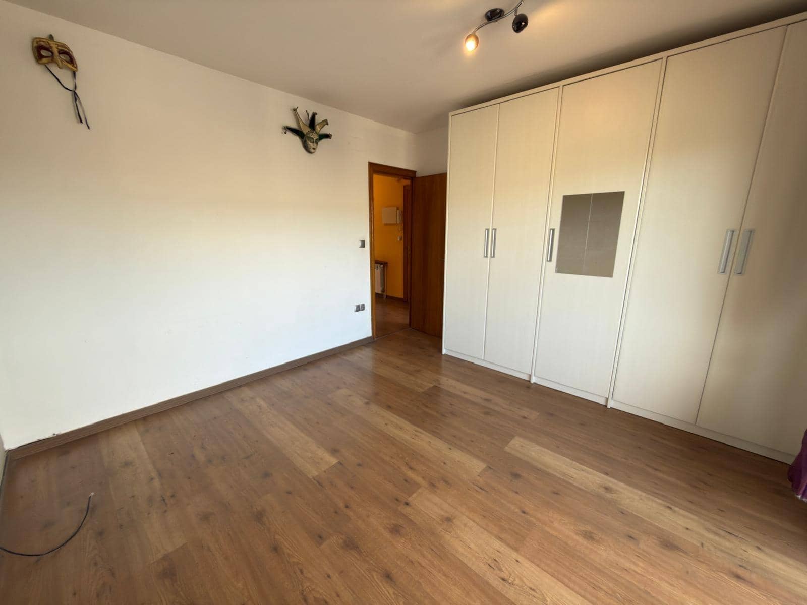 2 slaapkamer Flat te koop in Odena met garage - € 220.000 (Ref: 9276330)