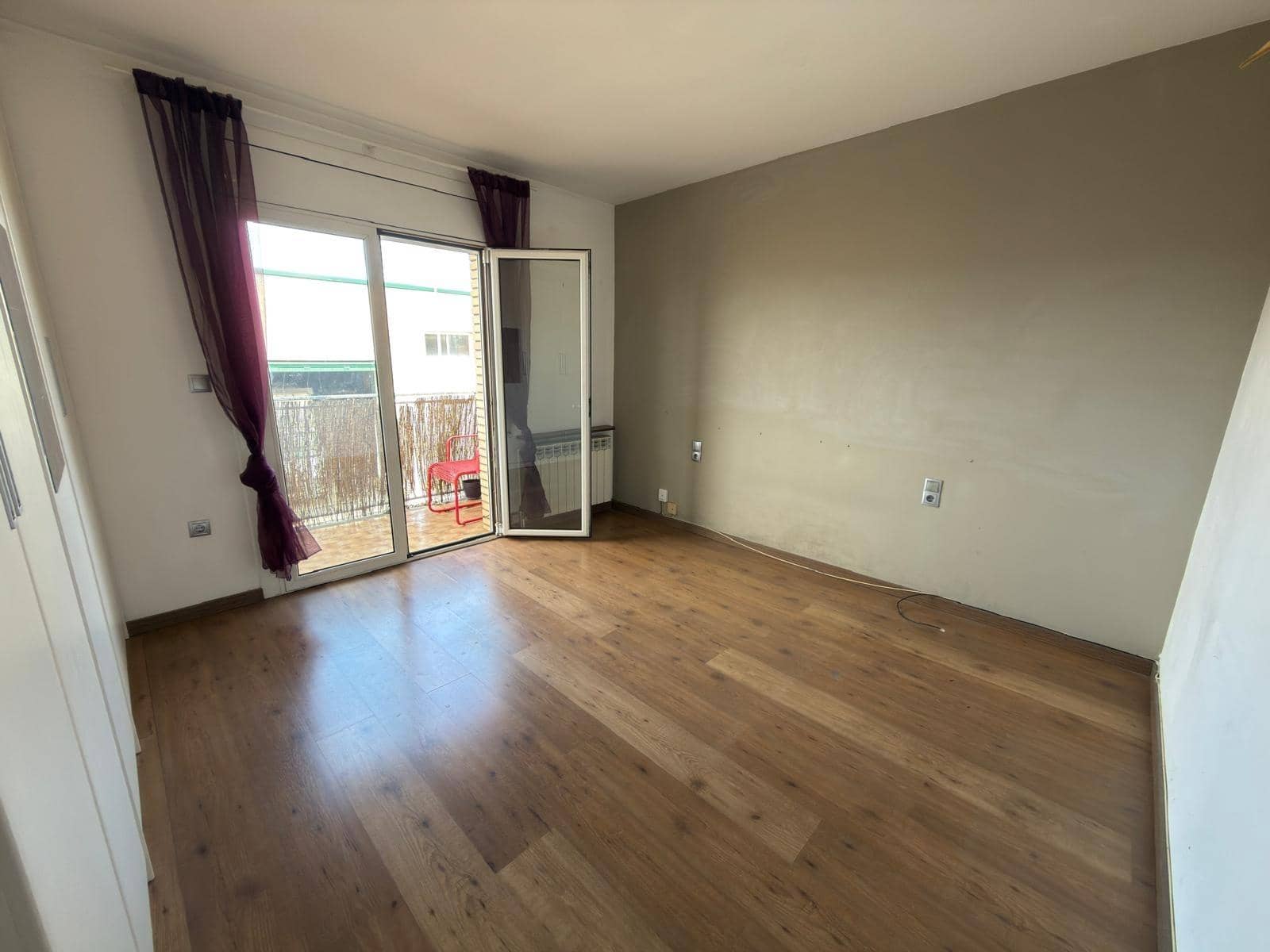 2 slaapkamer Flat te koop in Odena met garage - € 220.000 (Ref: 9276330)
