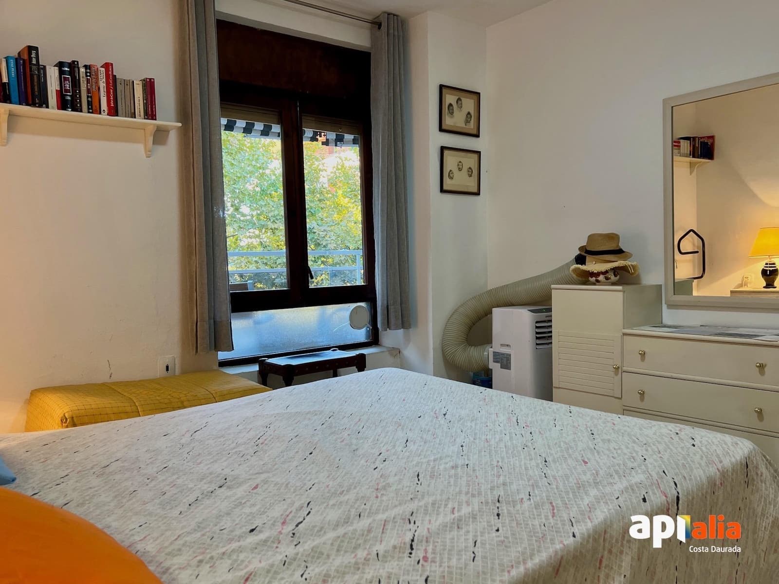 3 slaapkamer Flat te koop in Salou met zwembad - € 140.000 (Ref: 9294393)