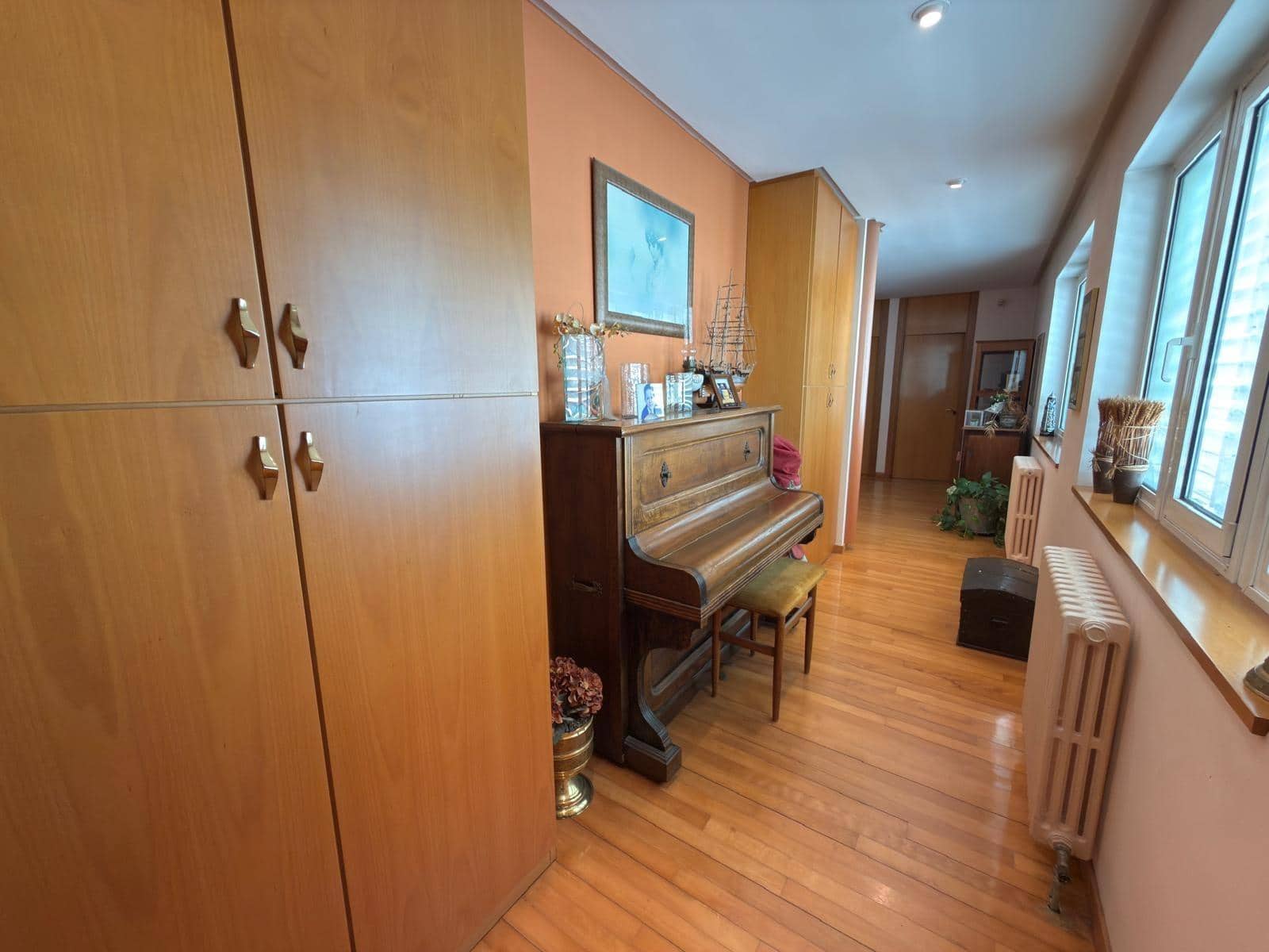 6 soveværelse Villa til salg i Igualada med swimmingpool garage - € 655.000 (Ref: 9305176)