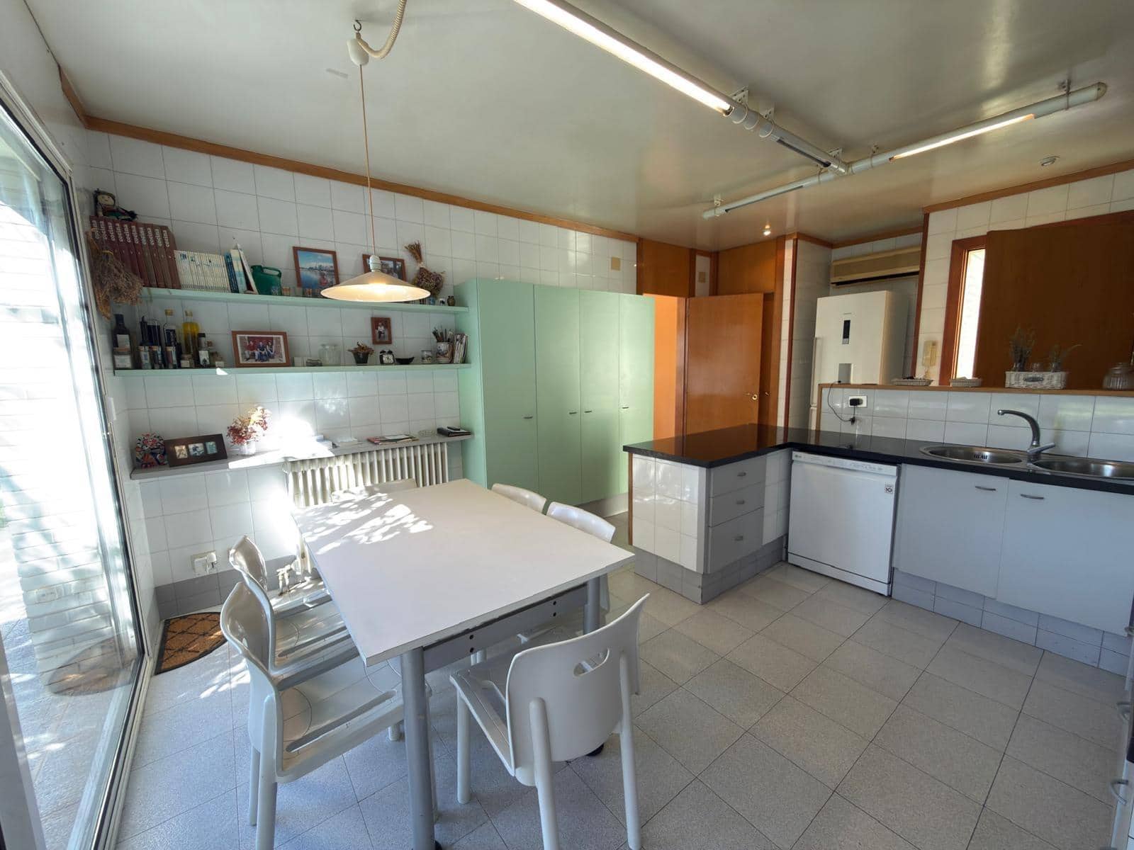 6 soveværelse Villa til salg i Igualada med swimmingpool garage - € 655.000 (Ref: 9305176)