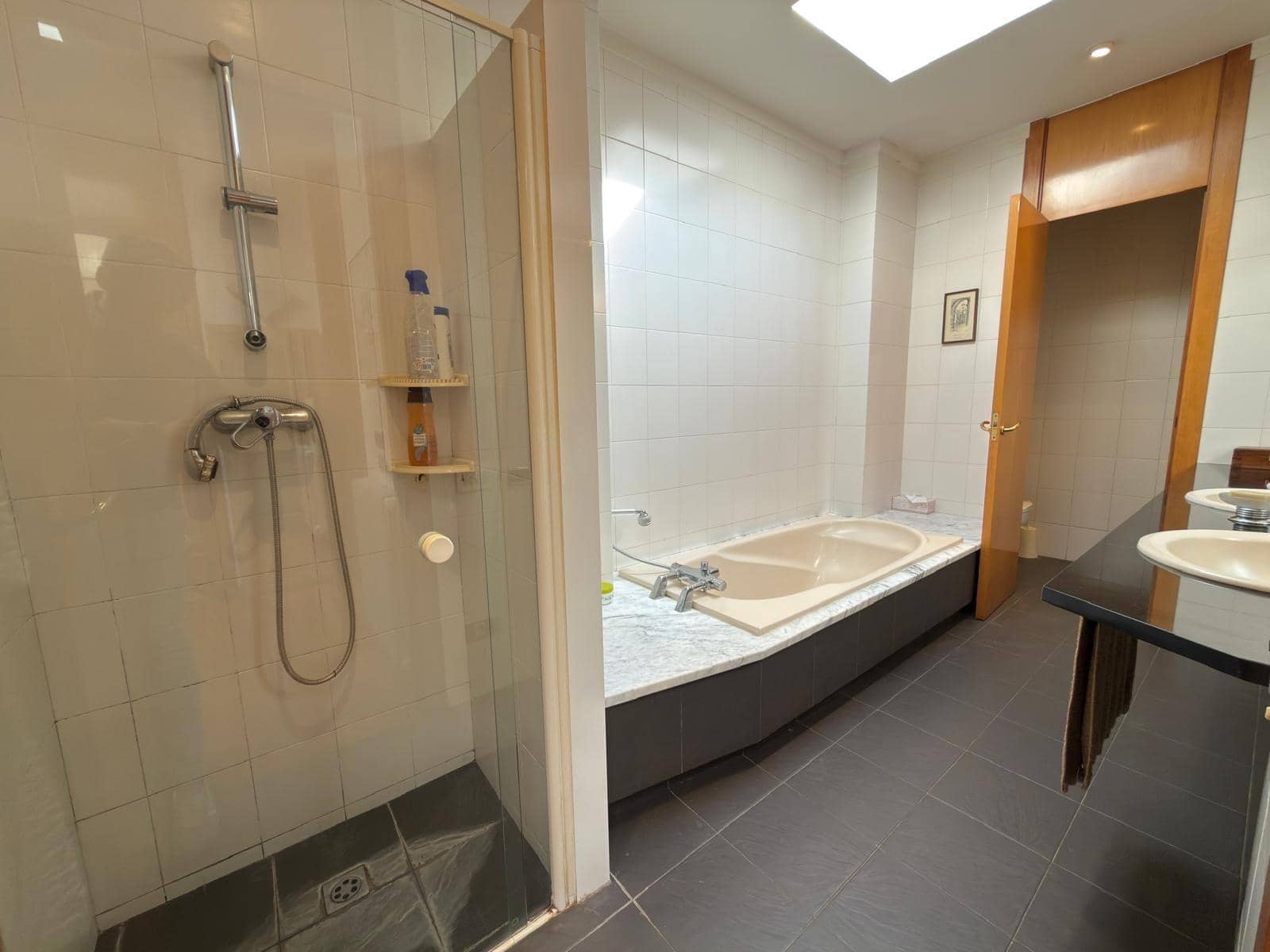 6 soveværelse Villa til salg i Igualada med swimmingpool garage - € 655.000 (Ref: 9305176)