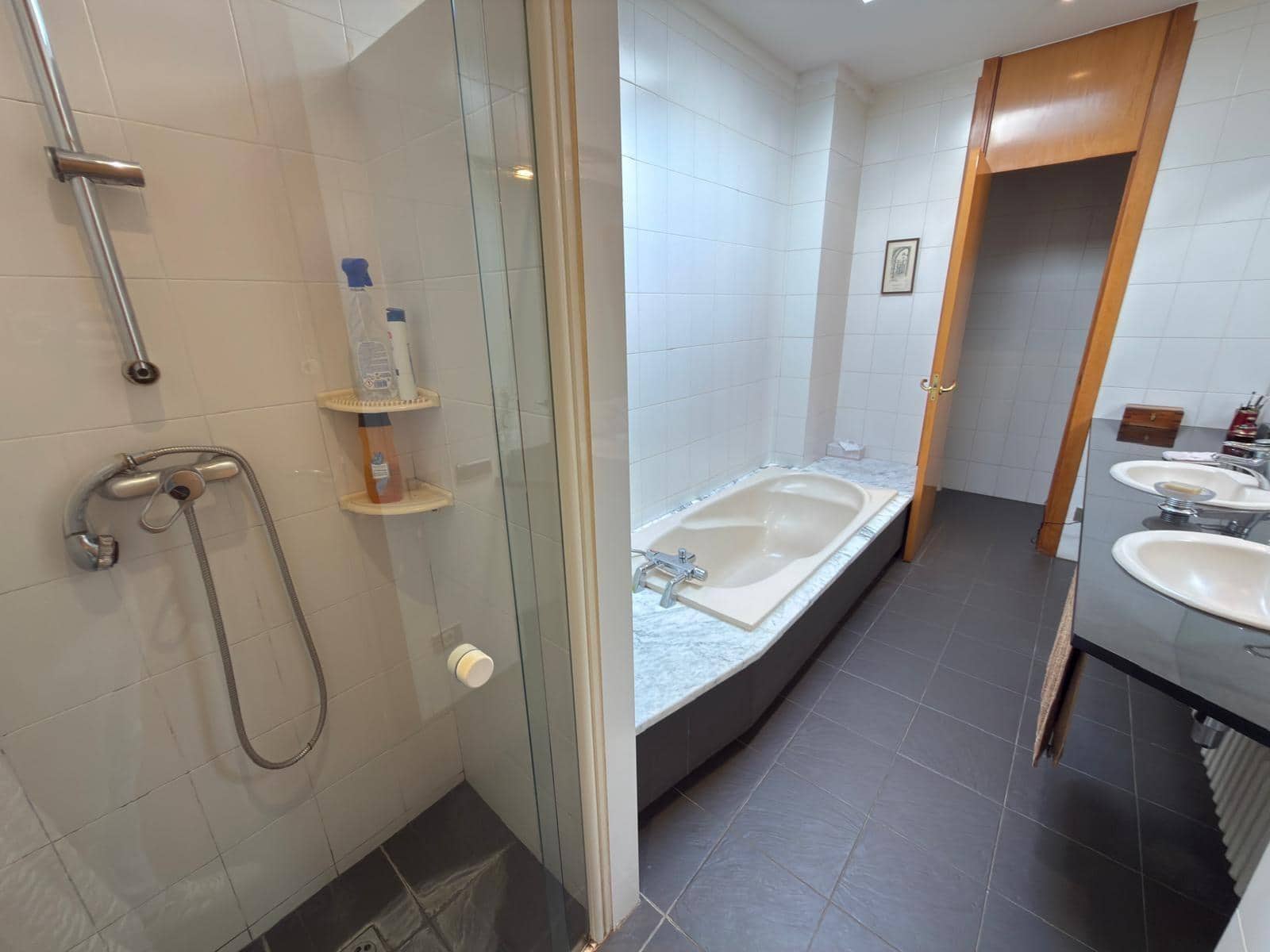 6 soveværelse Villa til salg i Igualada med swimmingpool garage - € 655.000 (Ref: 9305176)