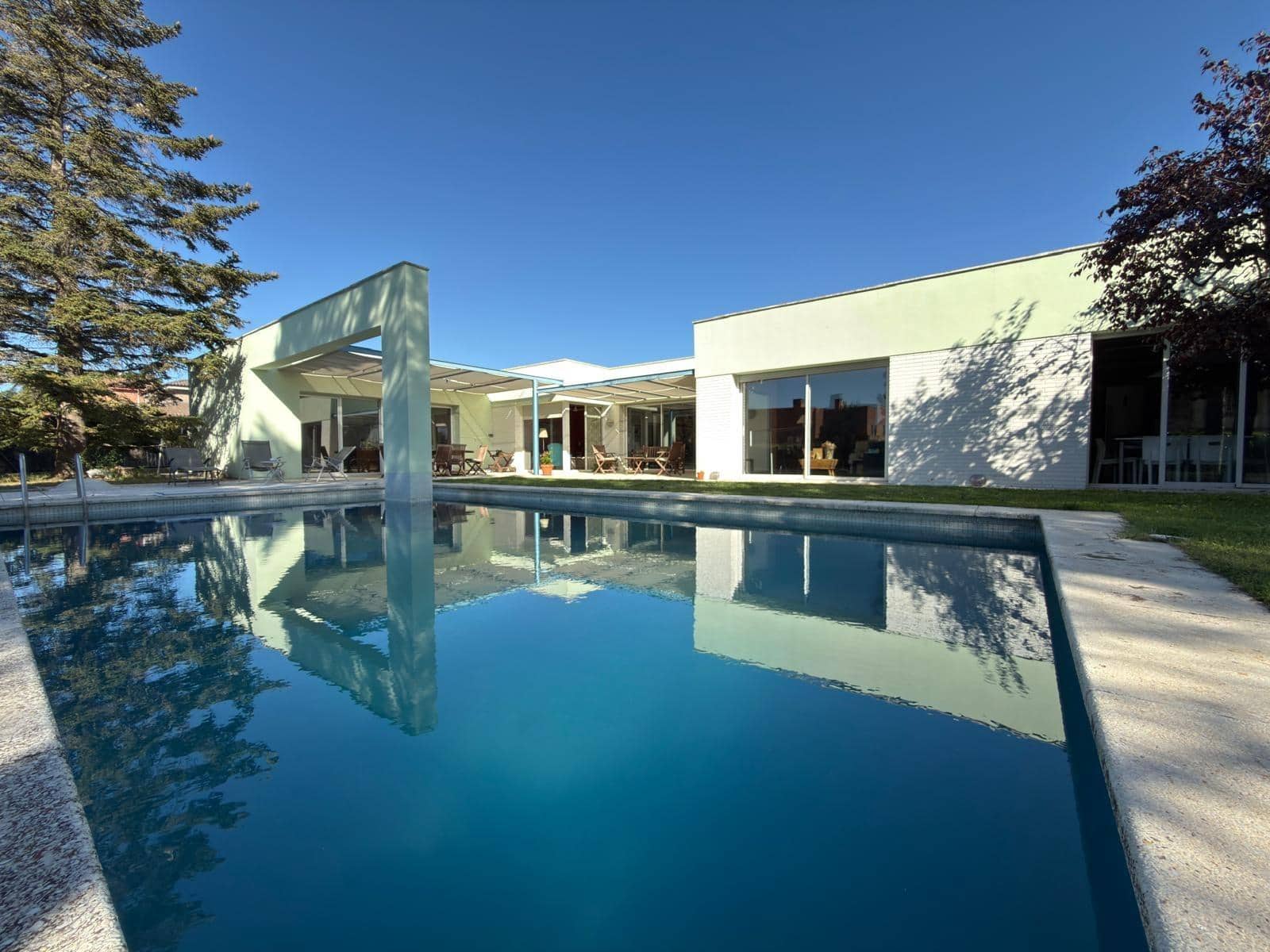 6 soveværelse Villa til salg i Igualada med swimmingpool garage - € 655.000 (Ref: 9305176)