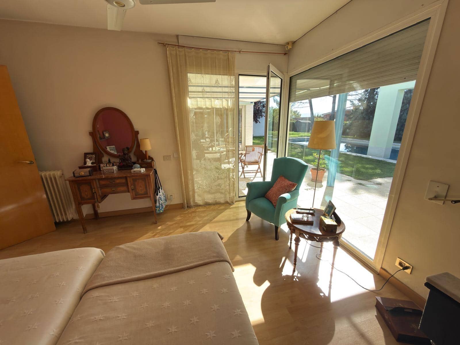 6 soveværelse Villa til salg i Igualada med swimmingpool garage - € 655.000 (Ref: 9305176)