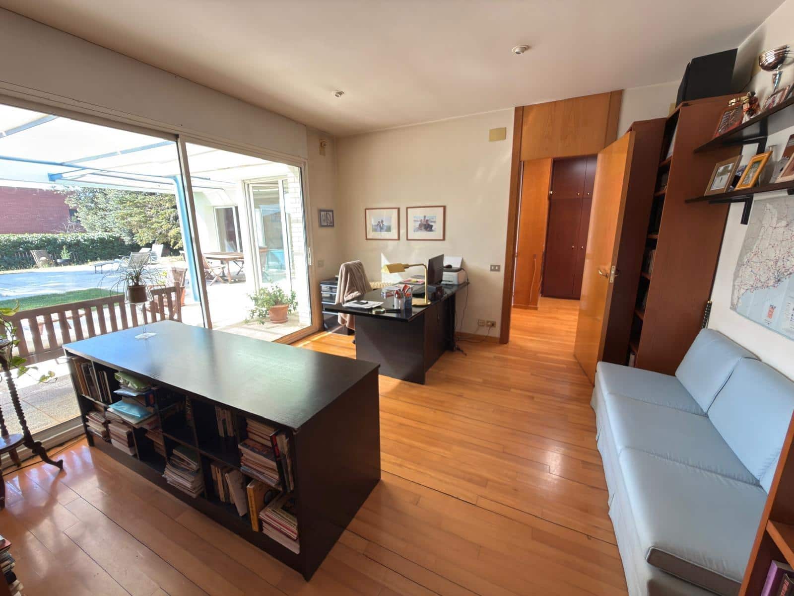 6 soveværelse Villa til salg i Igualada med swimmingpool garage - € 655.000 (Ref: 9305176)