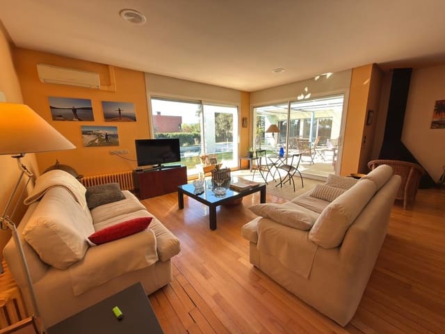 6 soverom Villa til salgs i Igualada med svømmebasseng garasje - € 655 000 (Ref: 9305176)