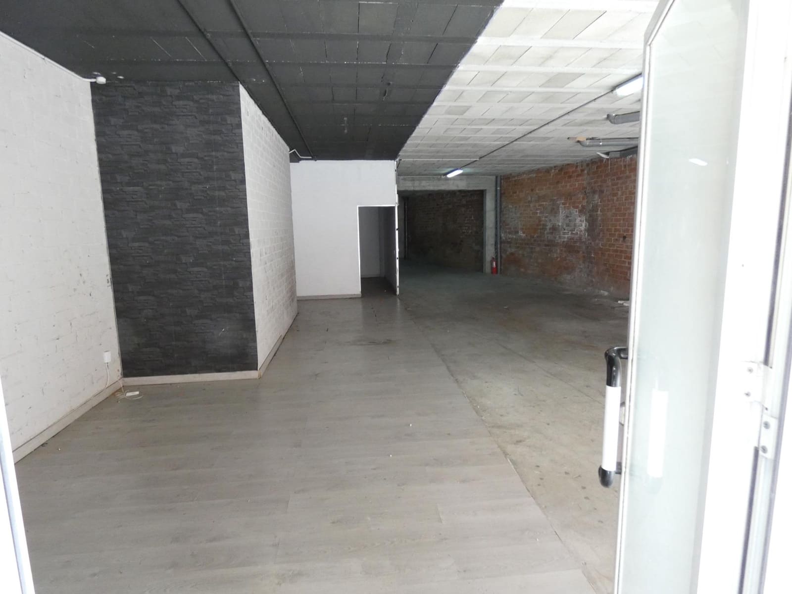 Local Commercial à louer à Igualada - 450 € (Ref: 9308508)