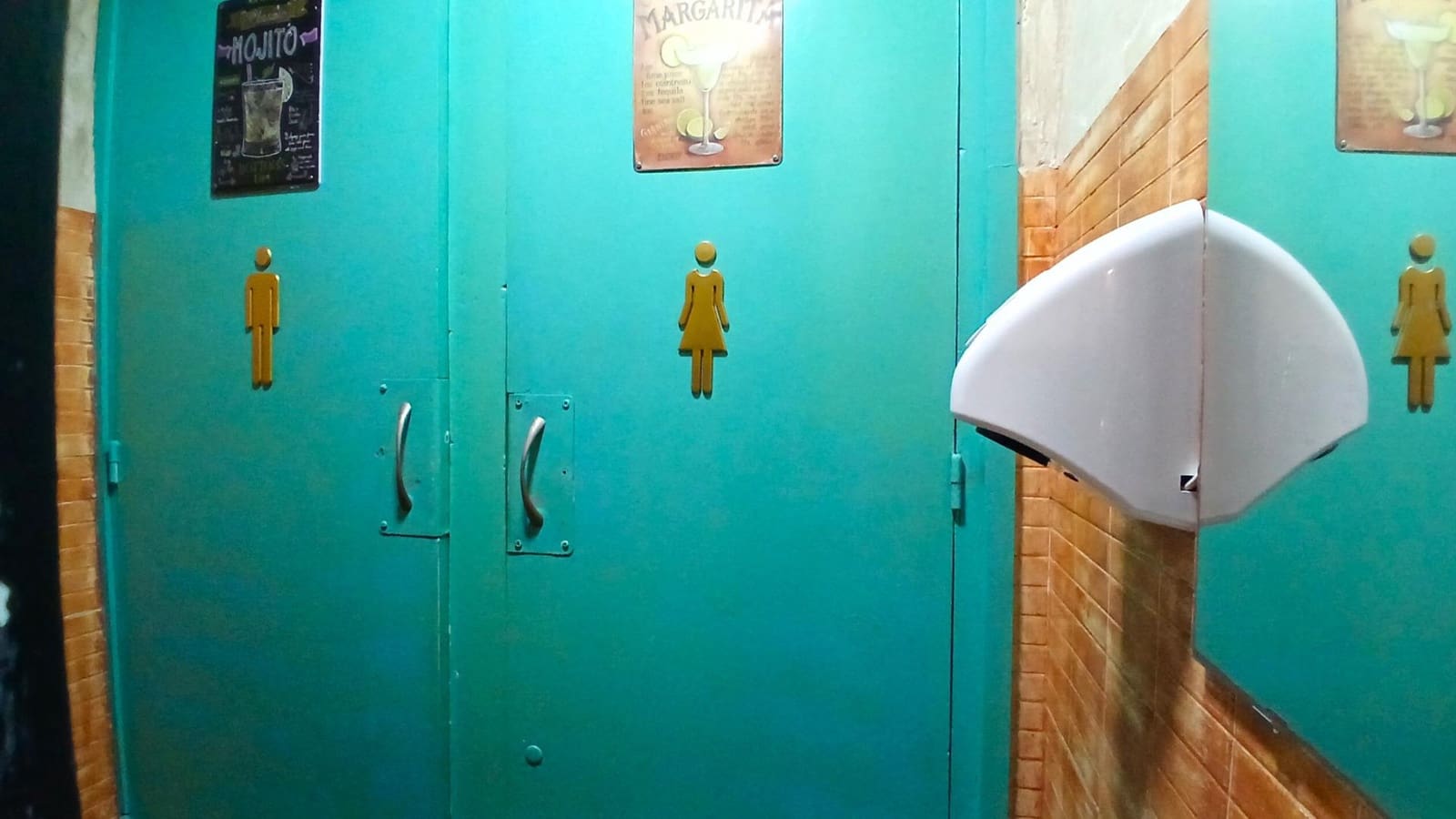 Bedrijf te koop in Salou - € 142.000 (Ref: 9308509)