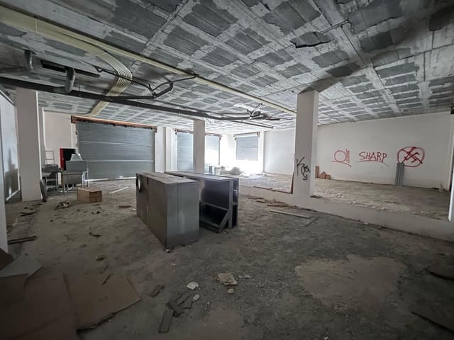 Erhverv til leje i Igualada - € 1.200 (Ref: 9312873)