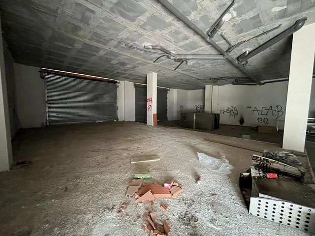 Erhverv til leje i Igualada - € 1.200 (Ref: 9312873)