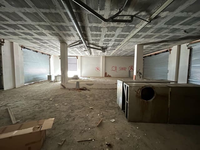 Erhverv til leje i Igualada - € 1.200 (Ref: 9312873)
