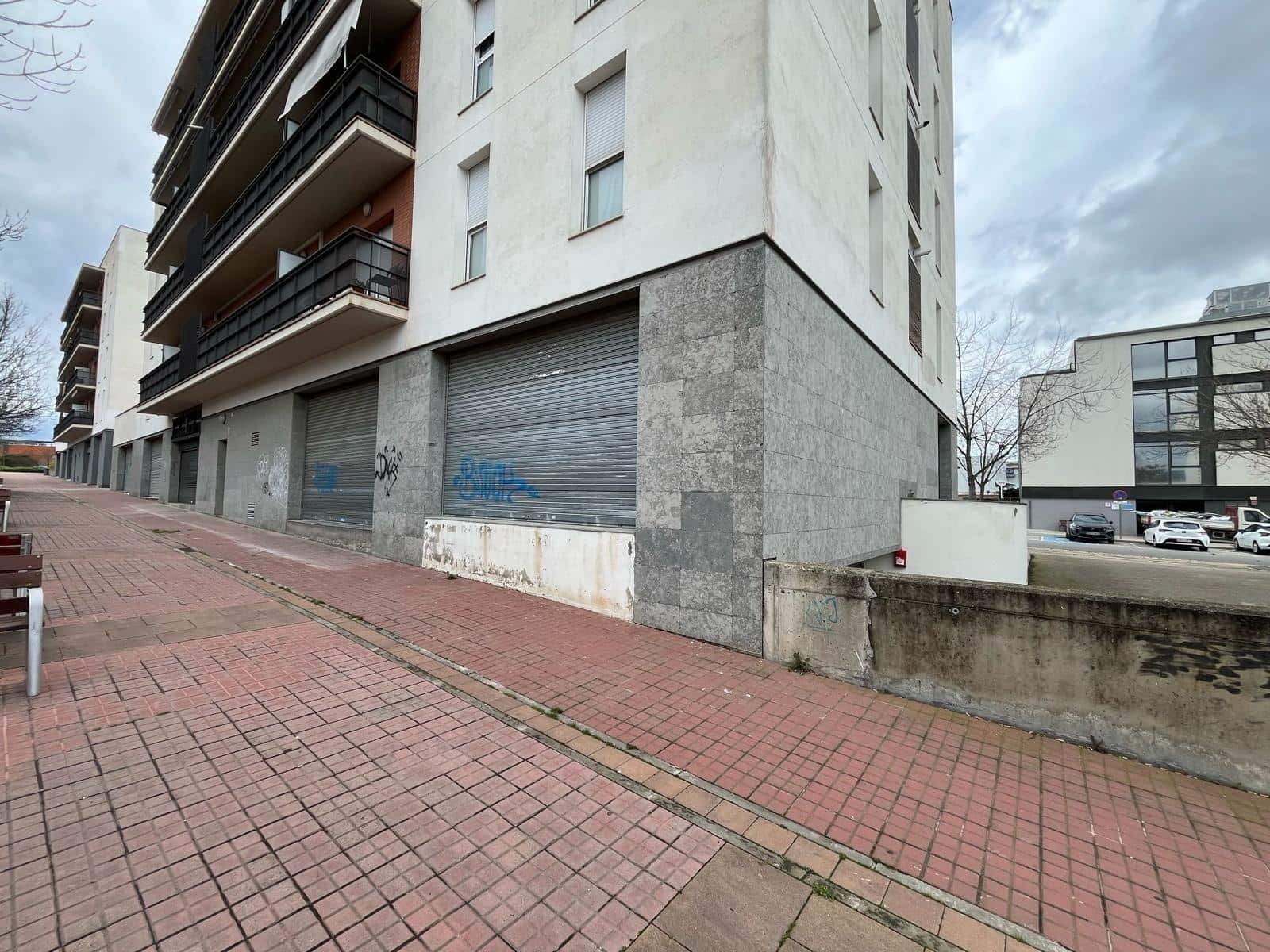 Erhverv til leje i Igualada - € 1.200 (Ref: 9312873)