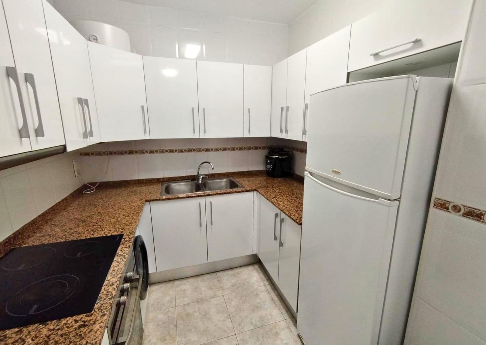 2 sypialnia Apartament na sprzedaż w Salou z basenem - 185 000 € (Ref: 9317852)