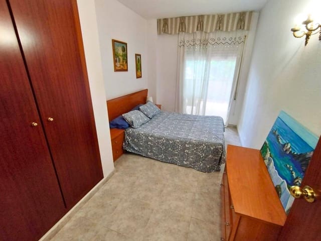2 sypialnia Apartament na sprzedaż w Salou z basenem - 185 000 € (Ref: 9317852)