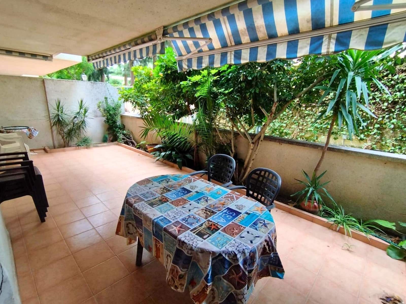 2 sypialnia Apartament na sprzedaż w Salou z basenem - 185 000 € (Ref: 9317852)