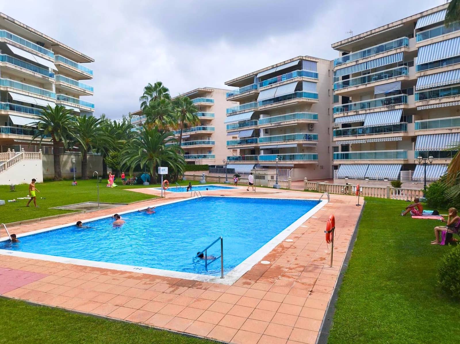 2 sypialnia Apartament na sprzedaż w Salou z basenem - 185 000 € (Ref: 9317852)