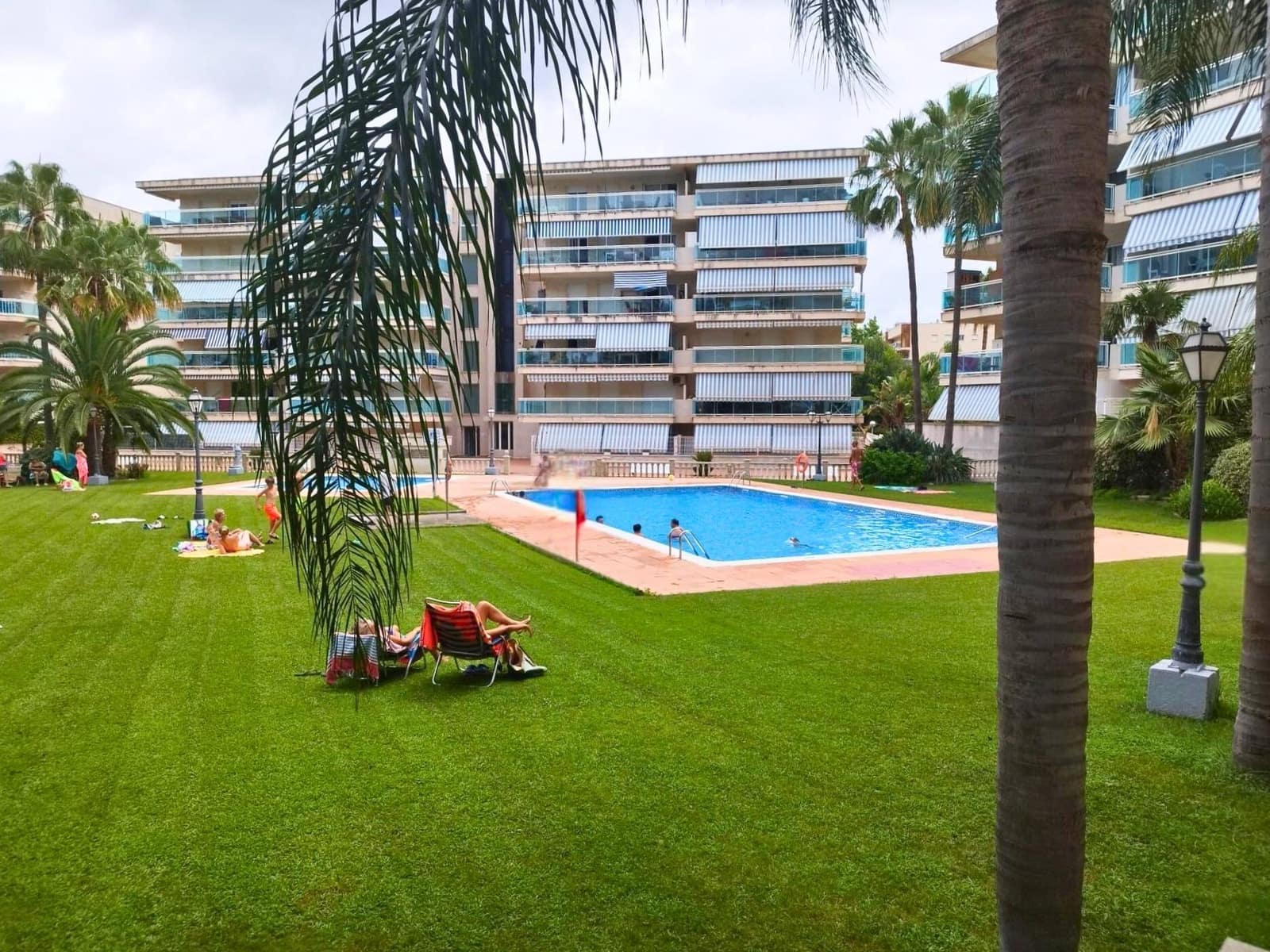 2 sypialnia Apartament na sprzedaż w Salou z basenem - 185 000 € (Ref: 9317852)