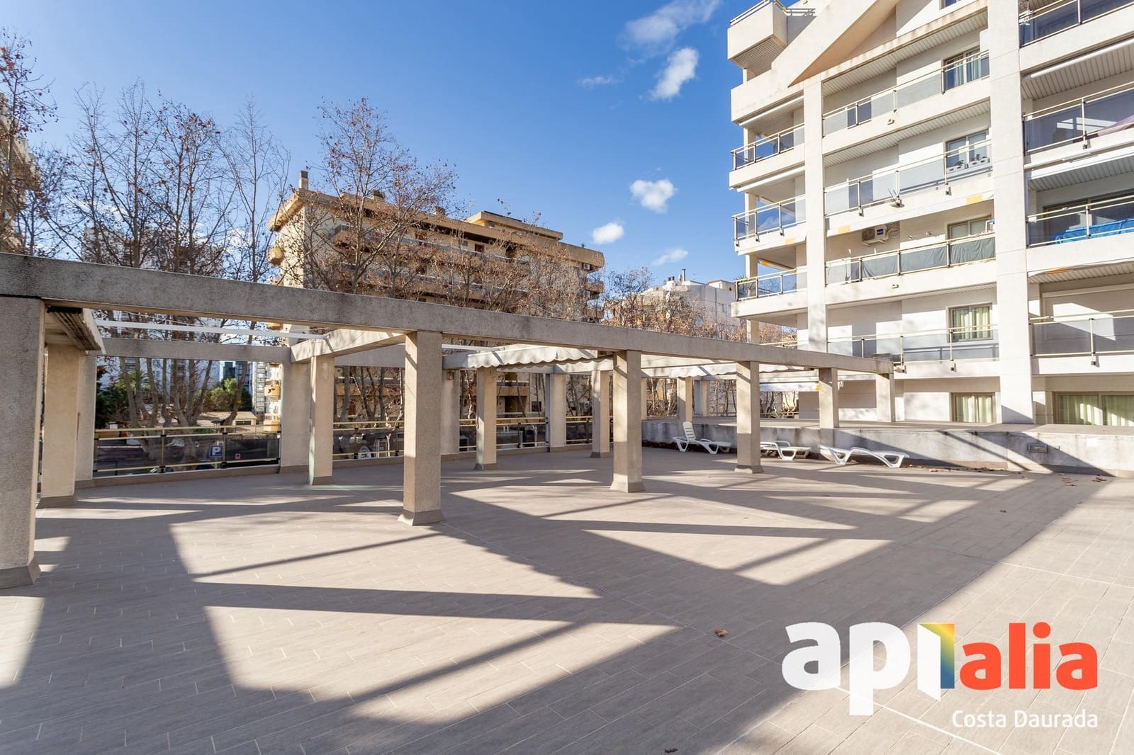 1 sypialnia Mieszkanie na sprzedaż w Salou z basenem garażem - 180 000 € (Ref: 9334965)