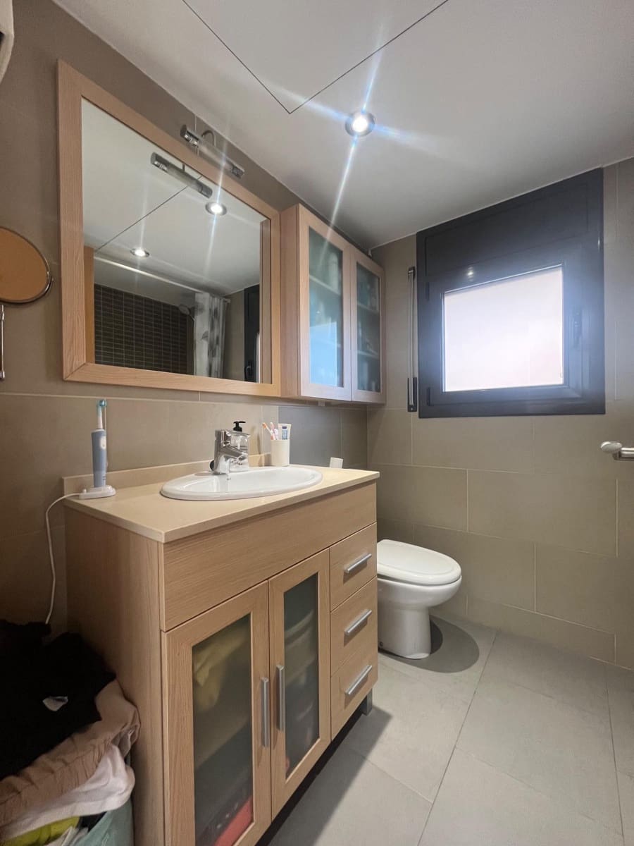 2 sovrum Lägenhet till salu i Santa Margarida de Montbui - 165 000 € (Ref: 9374041)