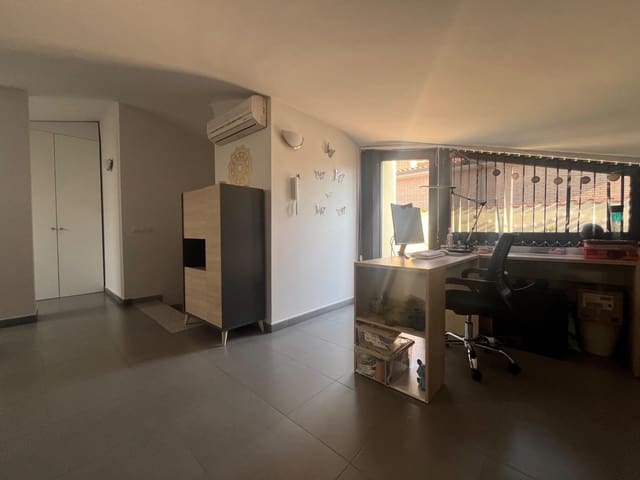 2 sovrum Lägenhet till salu i Santa Margarida de Montbui - 165 000 € (Ref: 9374041)