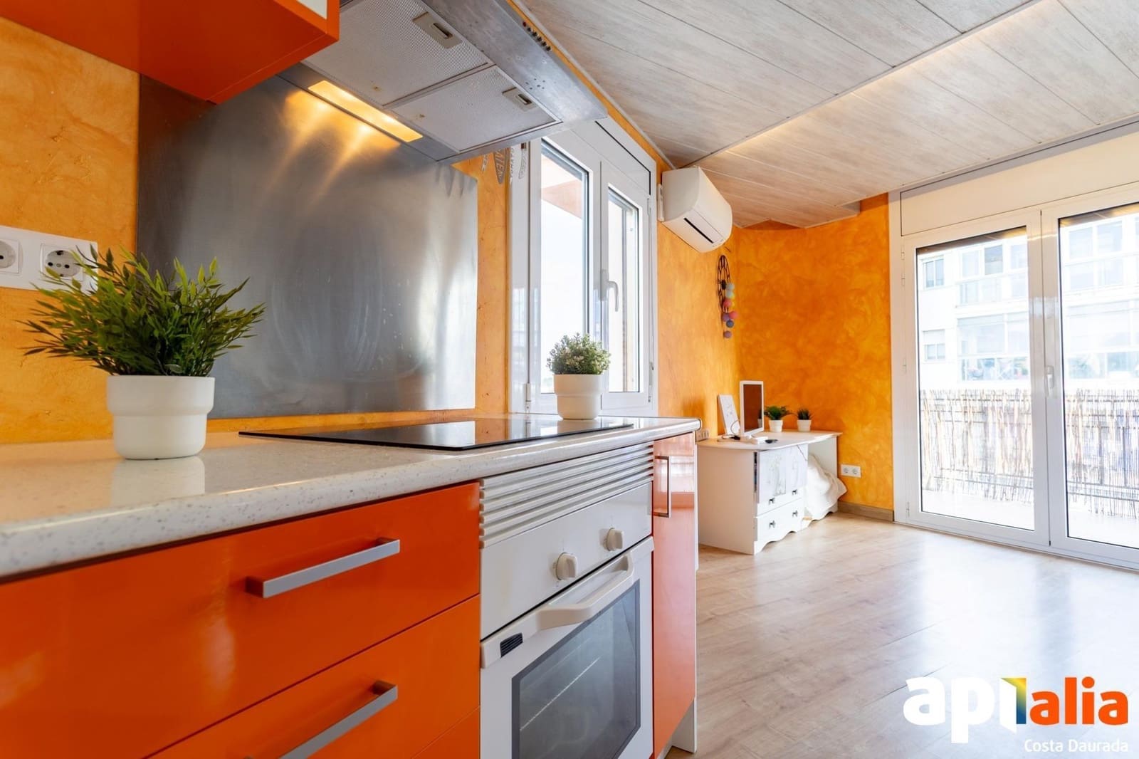 2 soverom Leilighet til salgs i Salou - € 135 000 (Ref: 9393296)