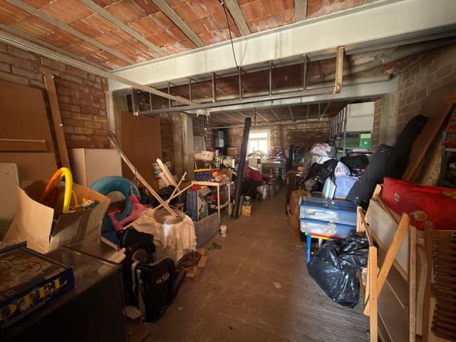 Commercieel te koop in Igualada - € 47.500 (Ref: 9401045)