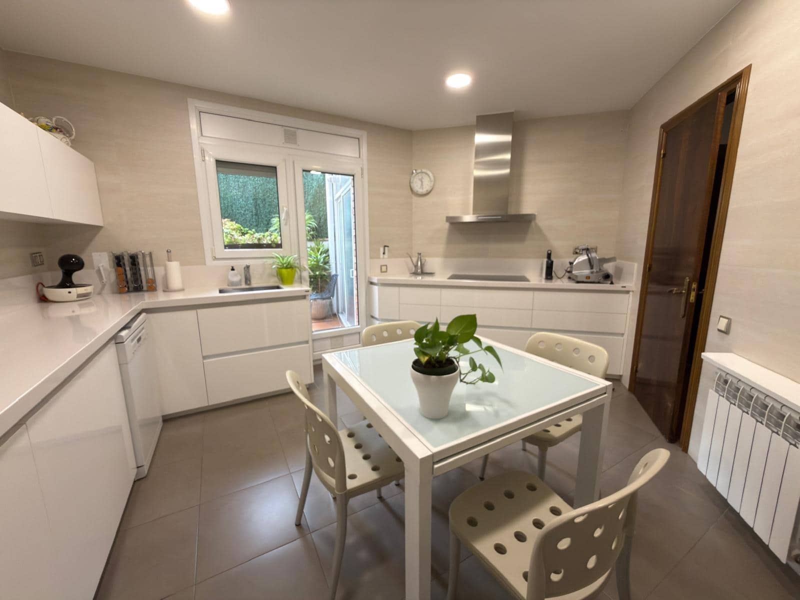 5 soverom Hus til salgs i Igualada med garasje - € 450 000 (Ref: 9406867)