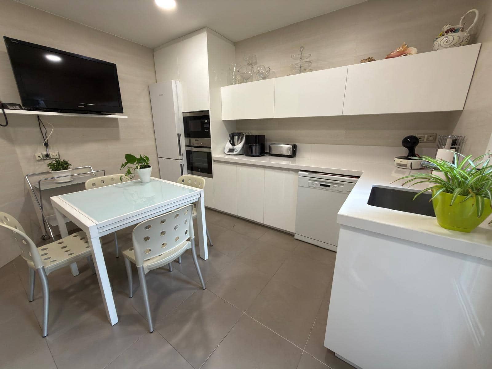 5 soveværelse Byhus til salg i Igualada med garage - € 450.000 (Ref: 9406867)