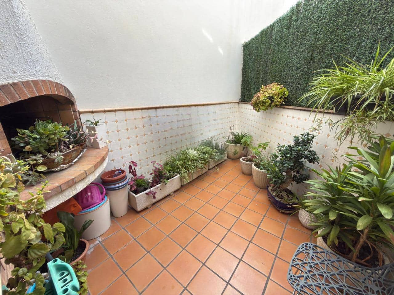 5 soveværelse Byhus til salg i Igualada med garage - € 450.000 (Ref: 9406867)