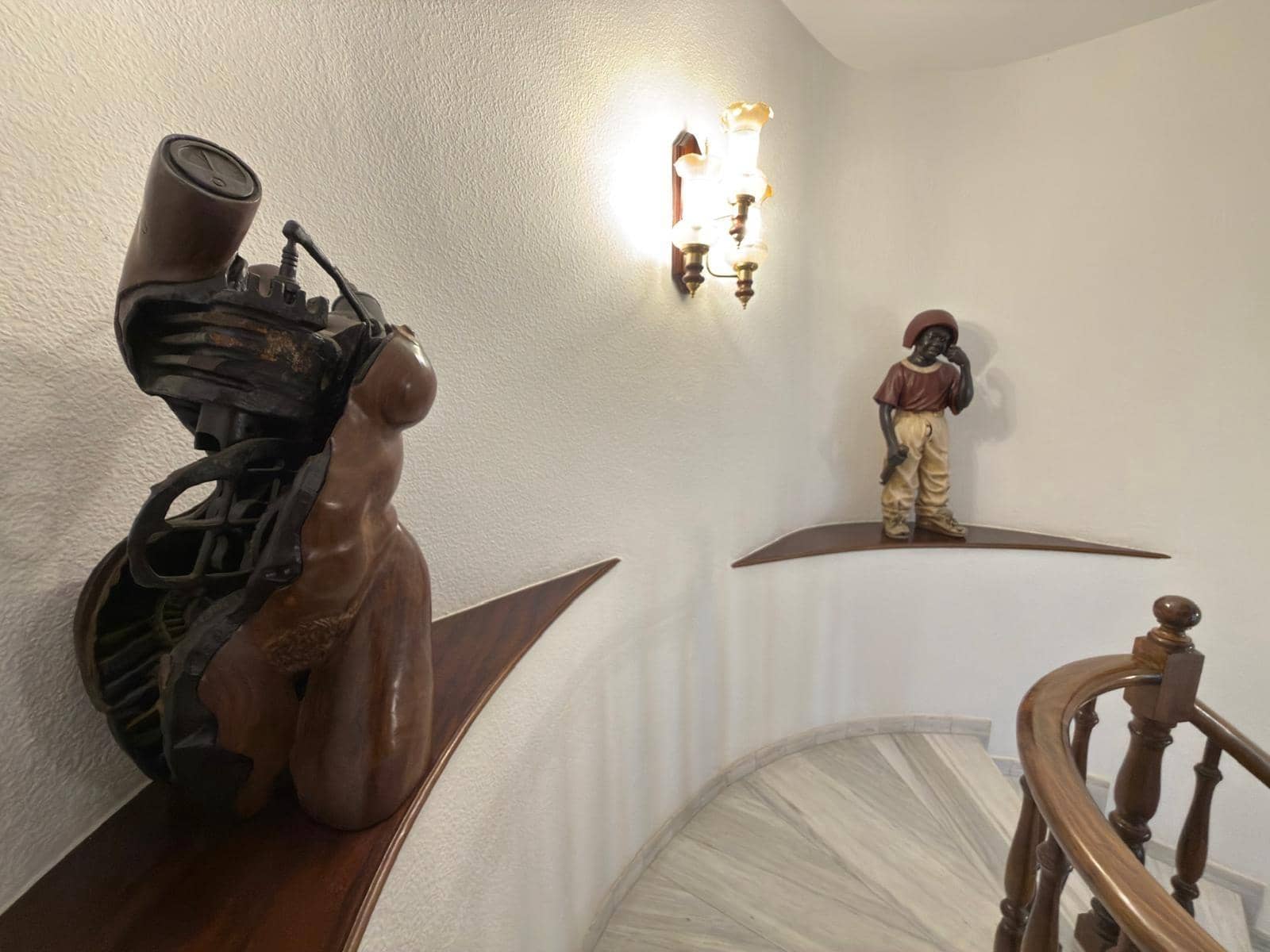 5 soveværelse Byhus til salg i Igualada med garage - € 450.000 (Ref: 9406867)