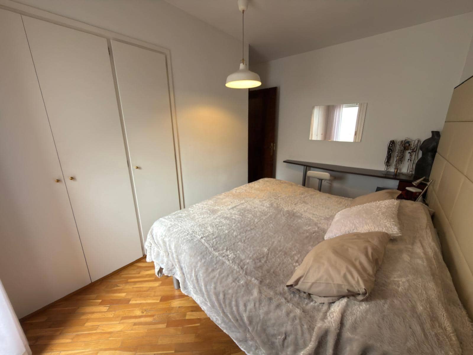 5 bedroom Townhouse for sale in Igualada with garage - € 450,000 (Ref: 9406867)