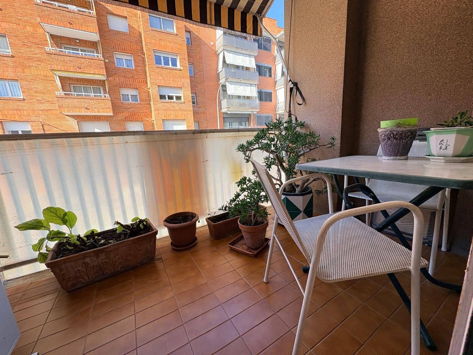 4 soverom Leilighet til salgs i Igualada med garasje - € 180 000 (Ref: 9410968)