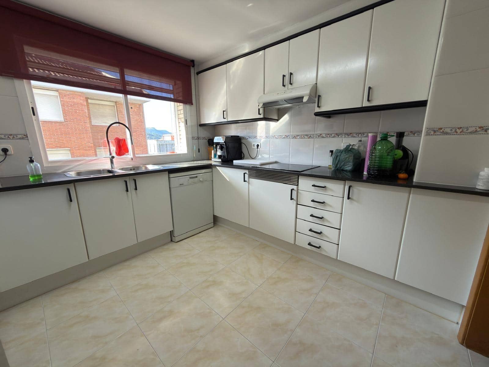 5 slaapkamer Flat te koop in Igualada - € 315.000 (Ref: 9422446)