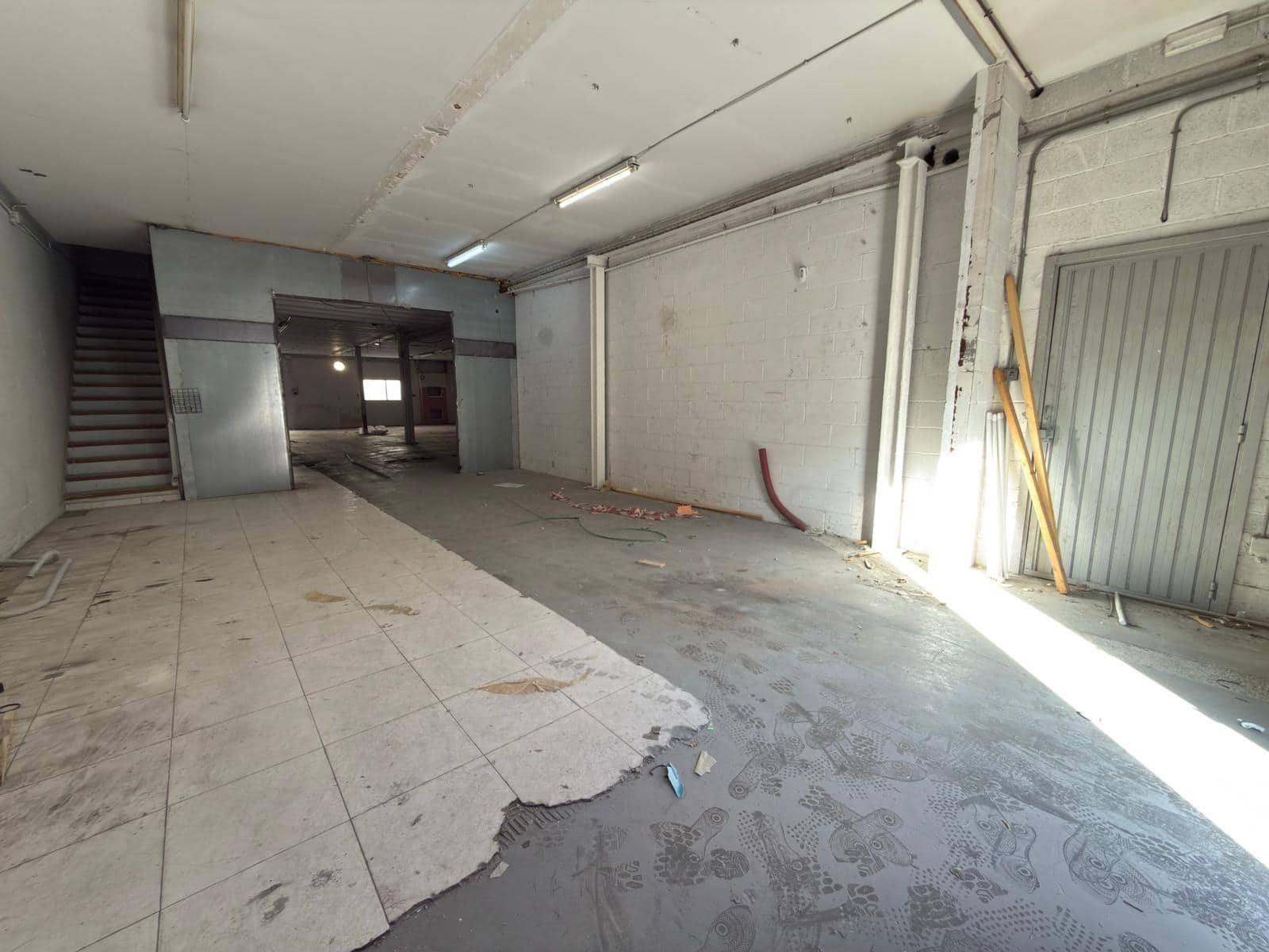 Business for sale in Igualada - € 225,000 (Ref: 9449183)