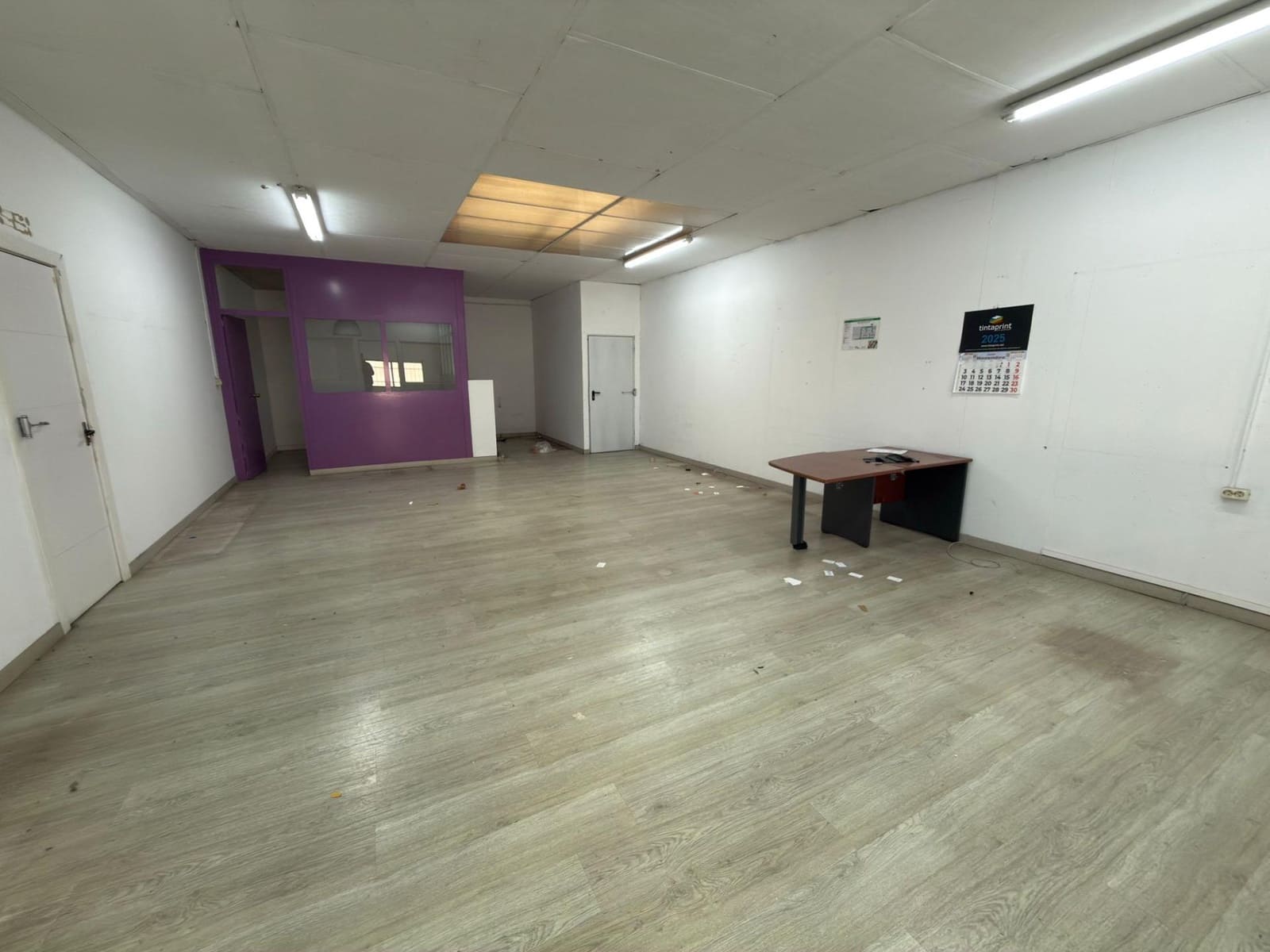 Business for sale in Igualada - € 225,000 (Ref: 9449183)